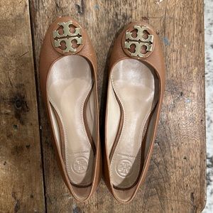 Tory Burch flat shoes size 6
